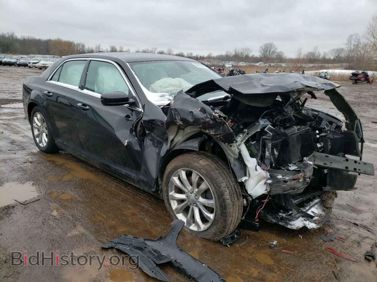 Фотография 2C3CCARG4JH314388 - CHRYSLER 300 2018