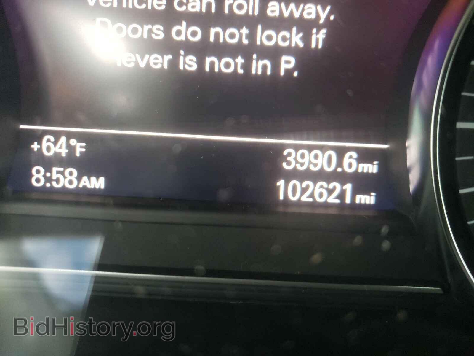 2011 AUDI A8 - VIN: WAURVAFD4BN015094 - Фото 8
