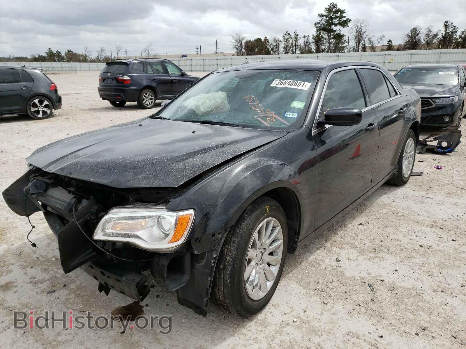 2014 CHRYSLER 300 - VIN: 2C3CCAAG2EH136272 - Фото 2