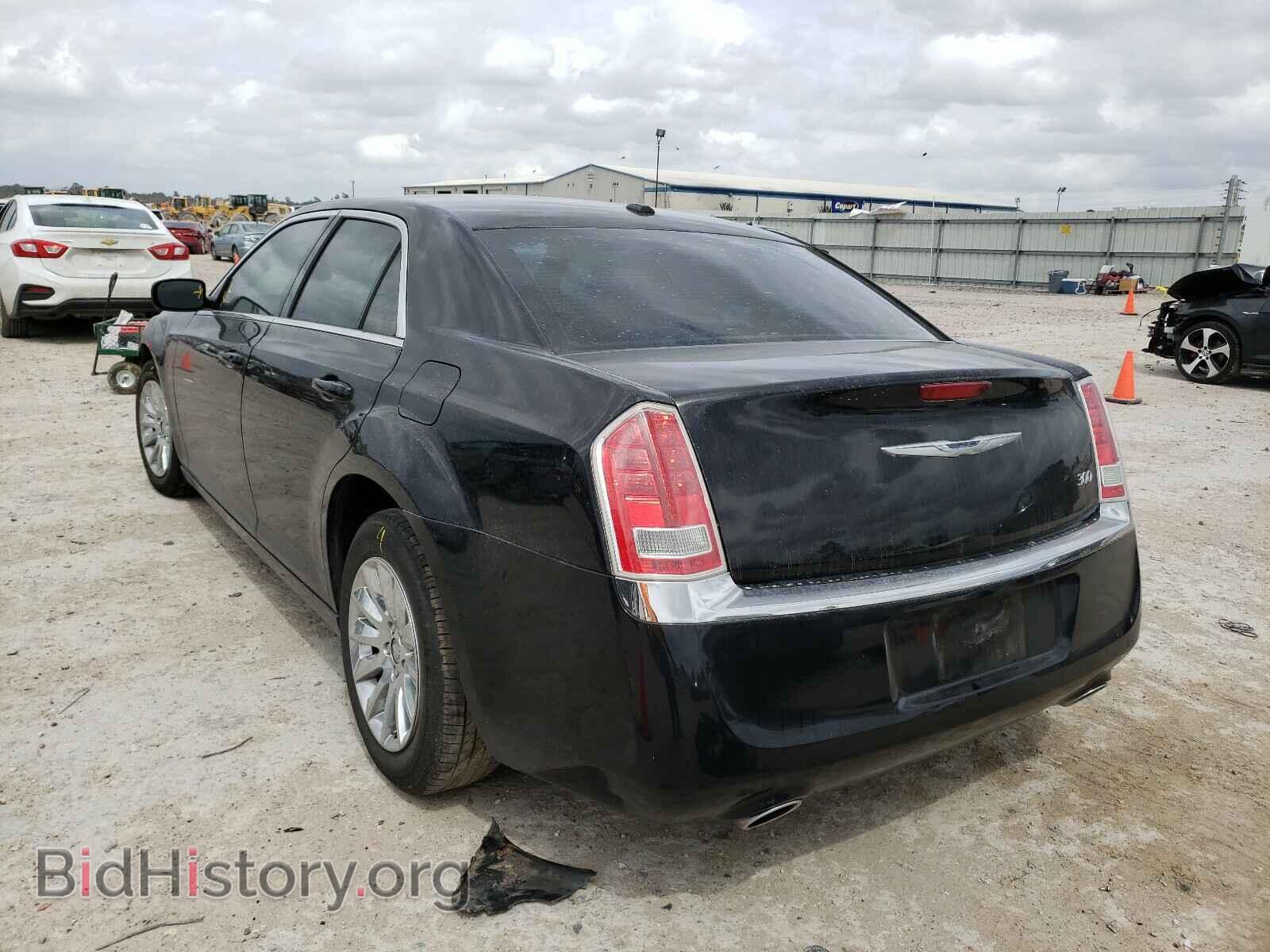 2014 CHRYSLER 300 - VIN: 2C3CCAAG2EH136272 - Фото 3