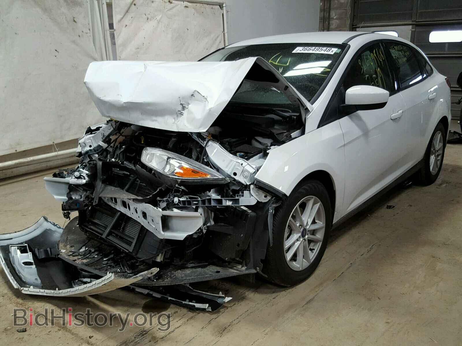 2018 FORD FOCUS - VIN: 1FADP3F22JL217188 - Photo 2