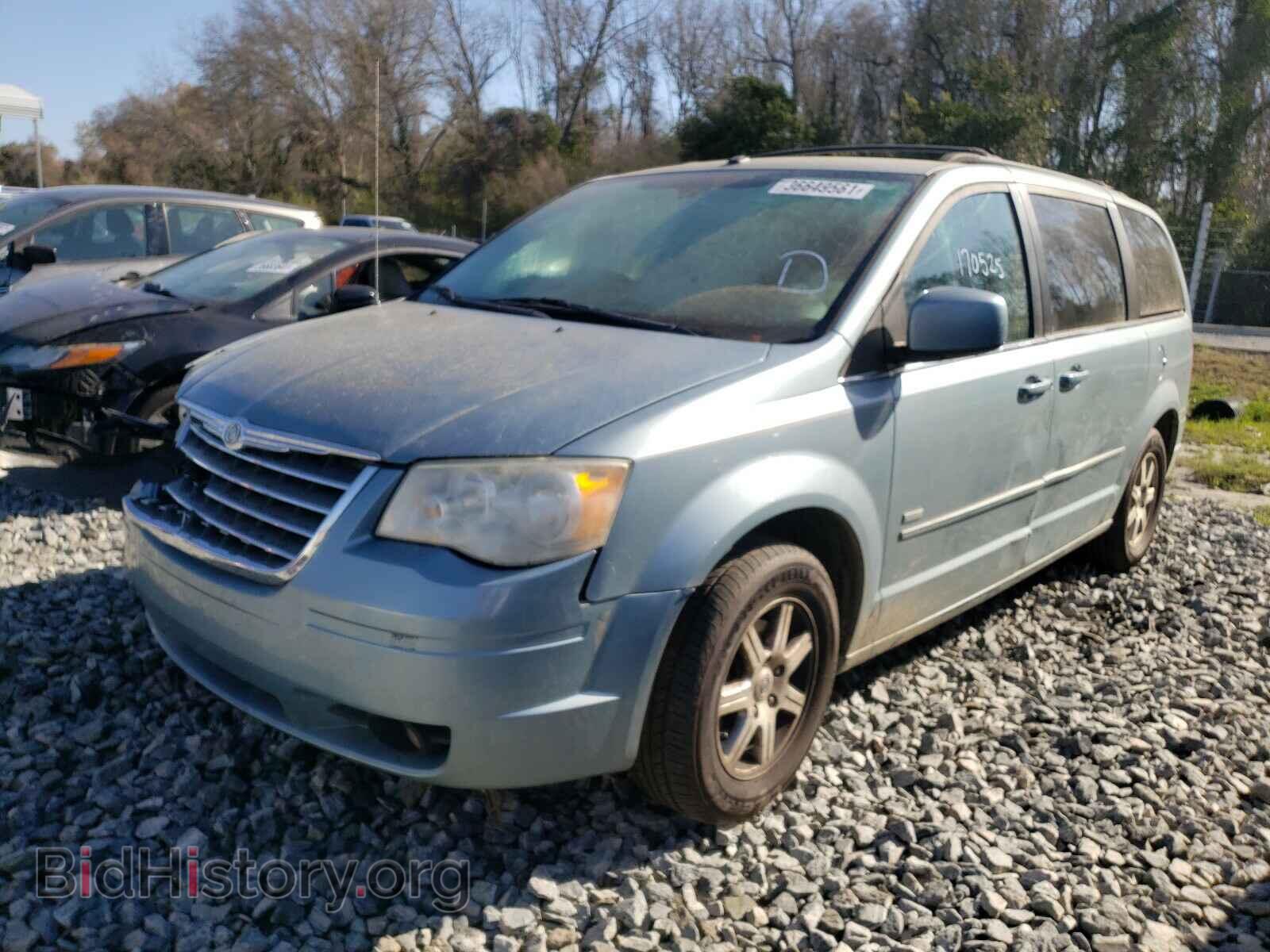 2008 CHRYSLER MINIVAN - VIN: 2A8HR54P58R828956 - Фото 2