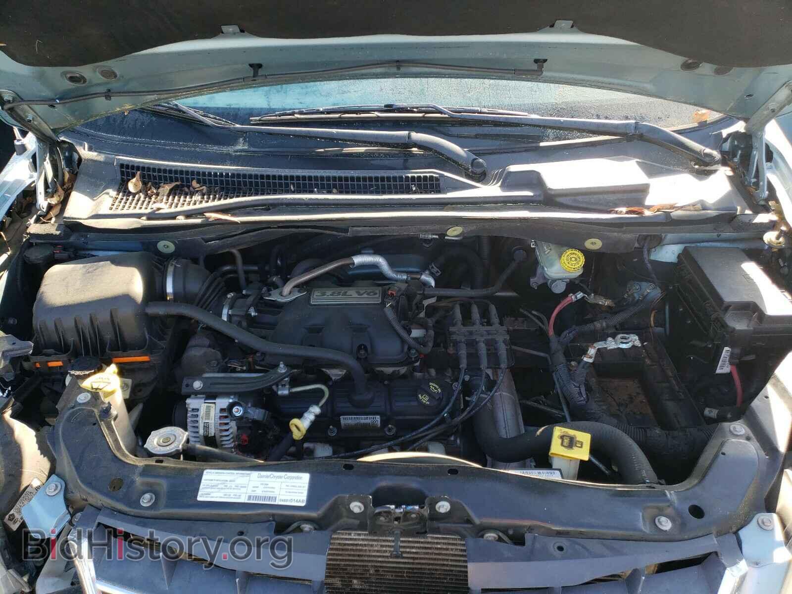 2008 CHRYSLER MINIVAN - VIN: 2A8HR54P58R828956 - Фото 7