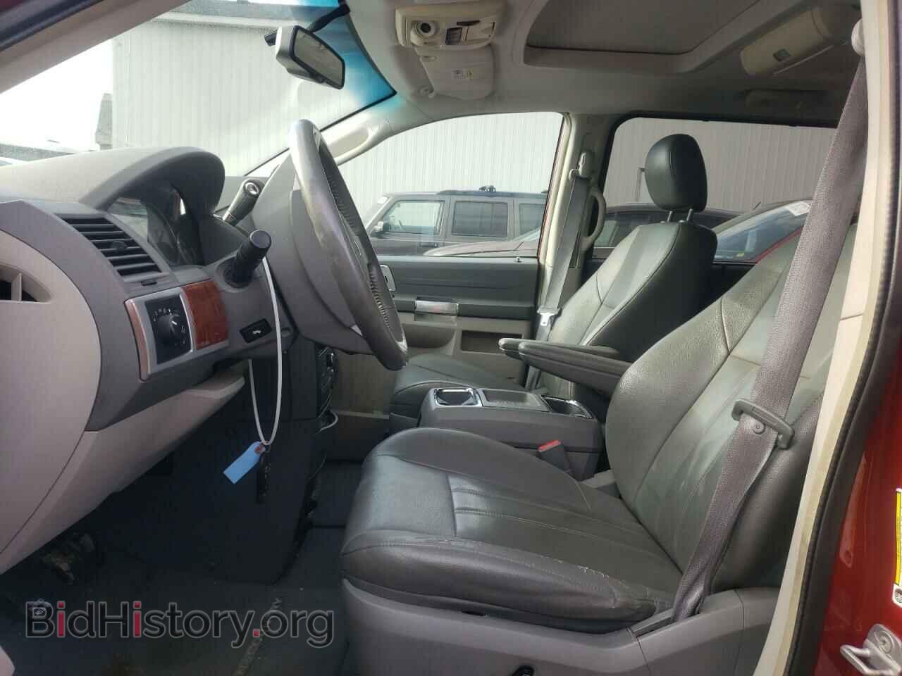 2008 CHRYSLER MINIVAN - VIN: 2A8HR54P28R142499 - Фото 7
