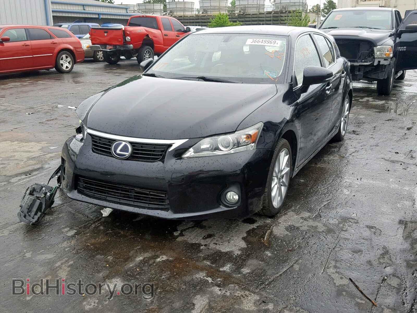 2011 LEXUS CT 200 - VIN: JTHKD5BH2B2014338 - Фото 2