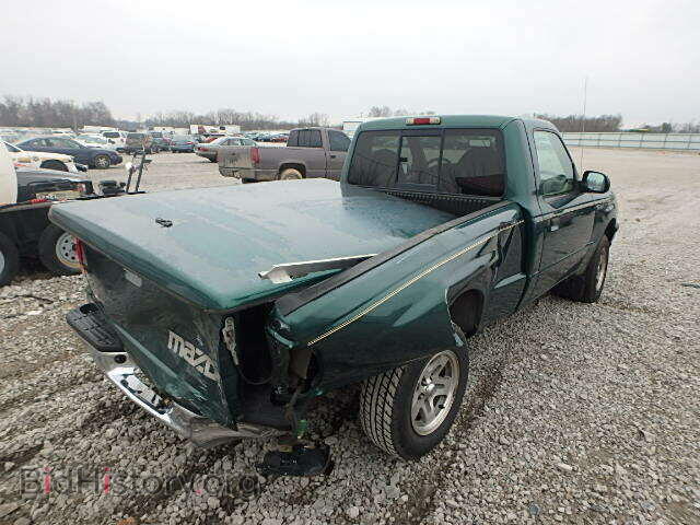 1999 MAZDA B2500 - VIN: 4F4YR12C8XTM01821 - Photo 4