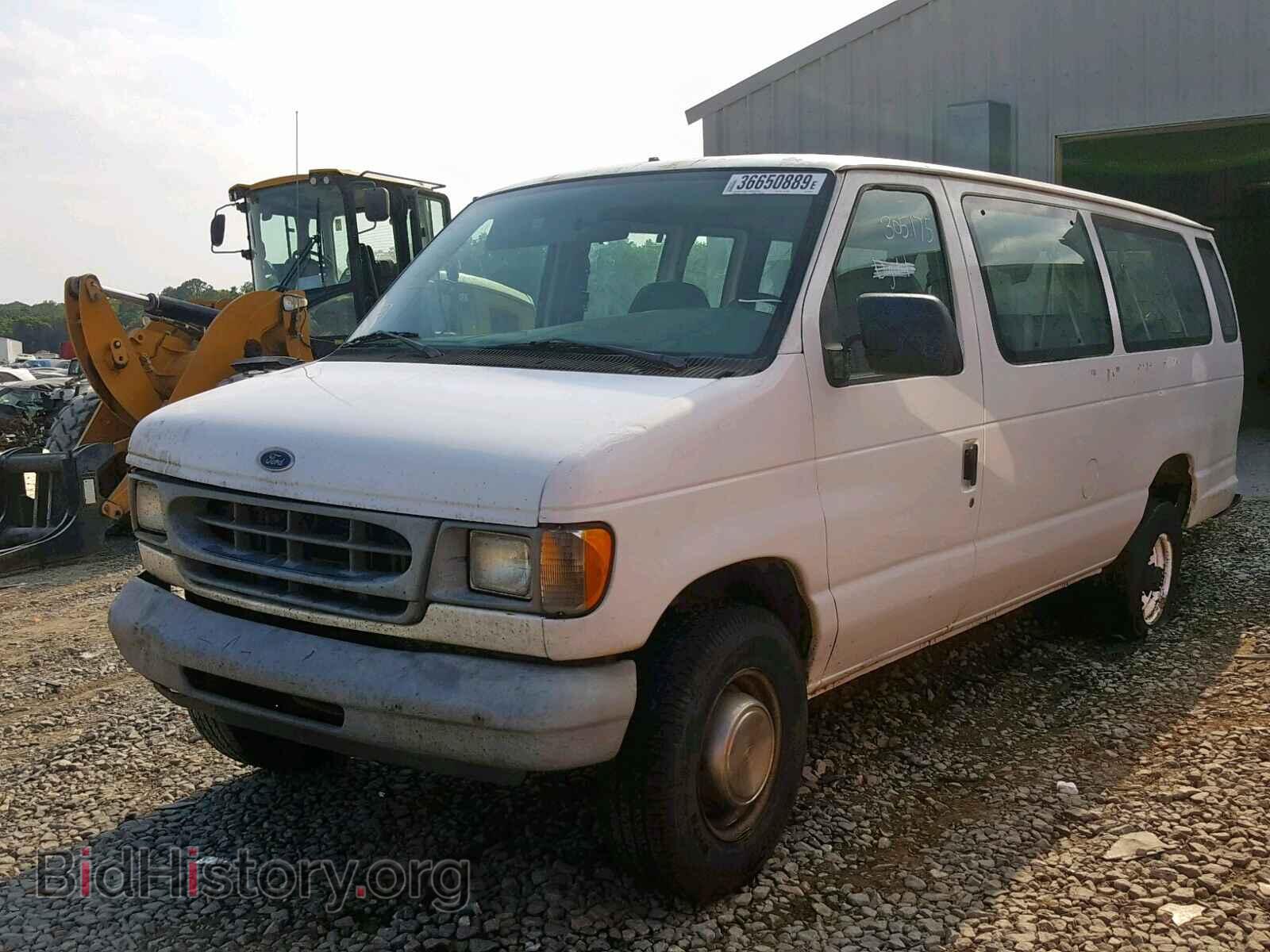 1998 FORD ECONOLINE - VIN: 1FBSS31LXWHB36308 - Фото 2