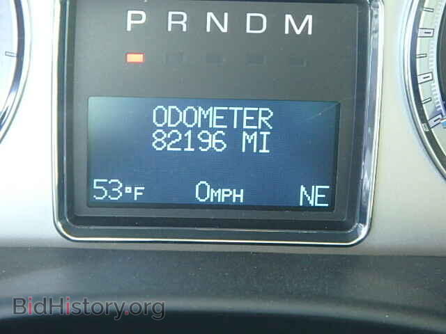 2011 CADILLAC ESCALADE - VIN: 1GYS4CEF2BR114571 - Фото 8