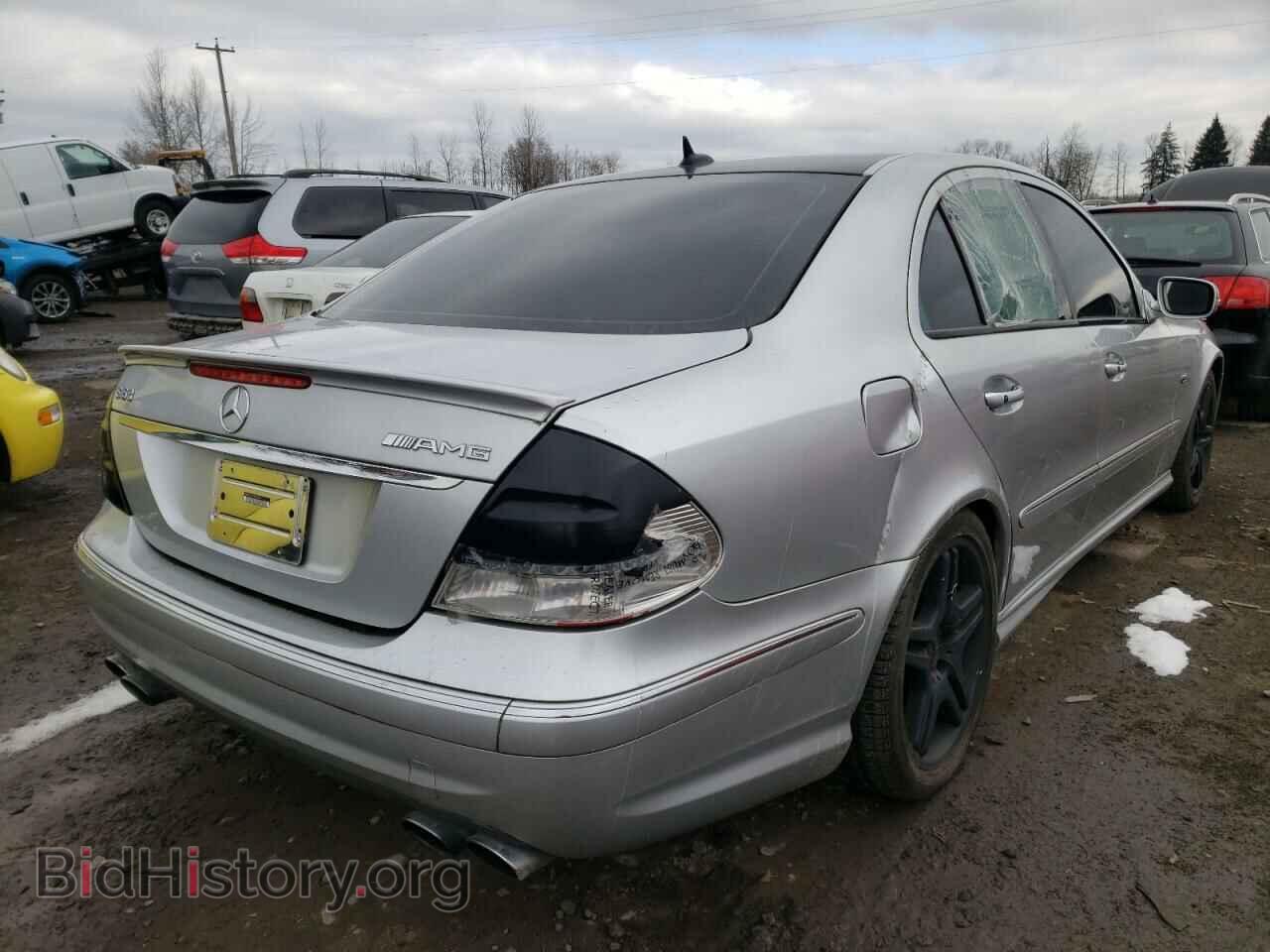 2007 MERCEDES-BENZ E-CLASS - VIN: WDBUF77X87B027665 - Фото 4