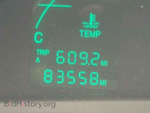 2002 CADILLAC DEVILLE - VIN: 1G6KD54Y52U281401 - Фото 8