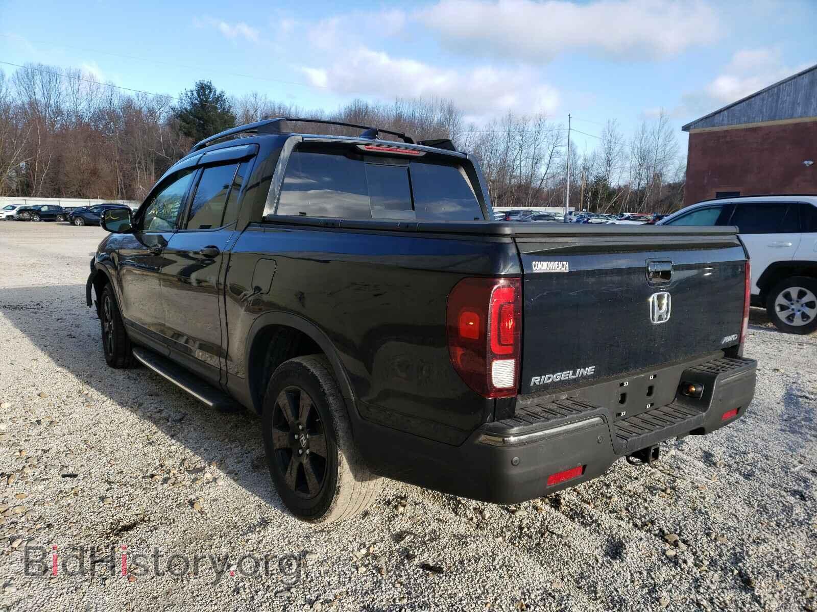 2017 HONDA RIDGELINE - VIN: 5FPYK3F8XHB025388 - Фото 3