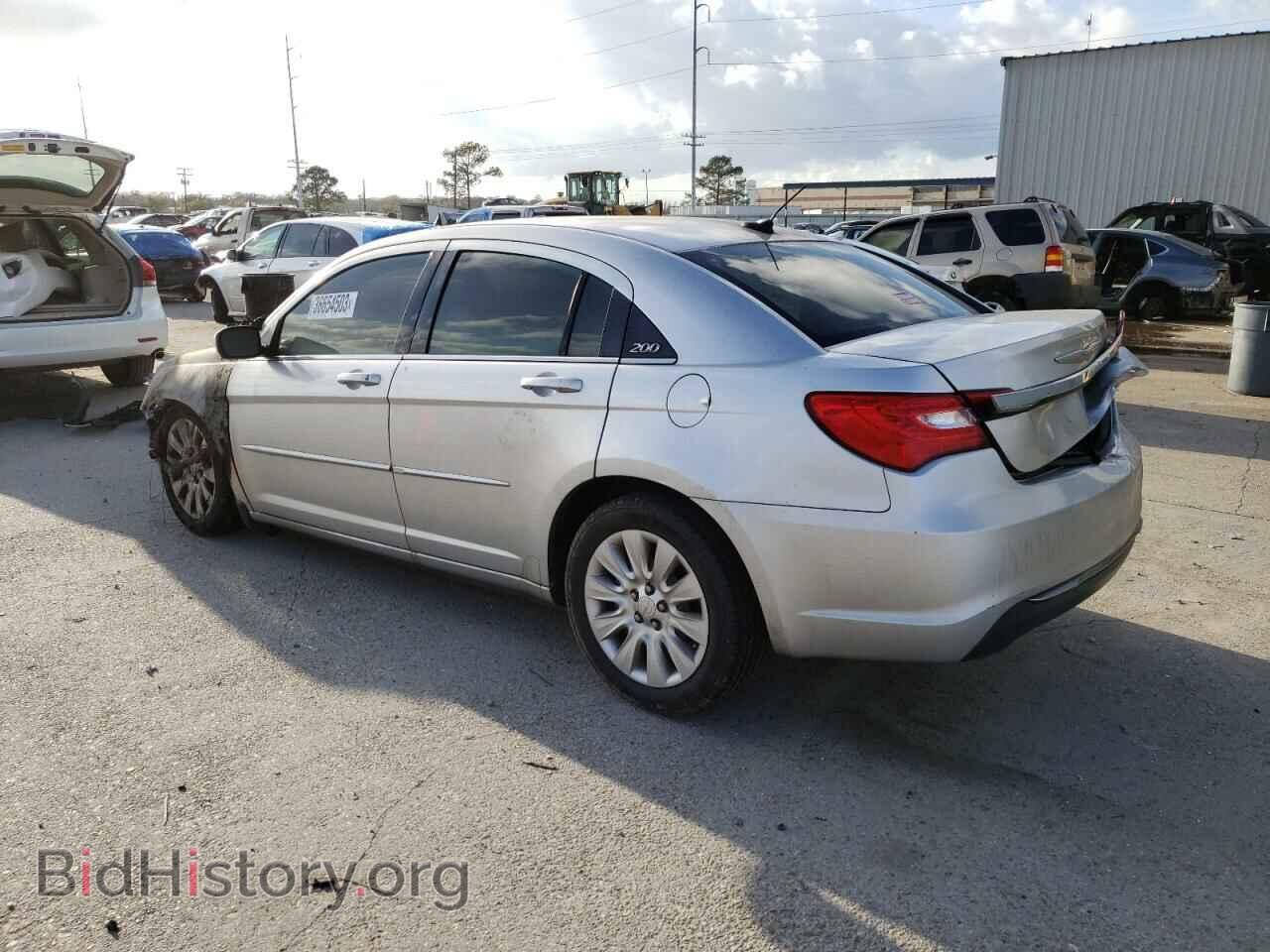 2012 CHRYSLER 200 - VIN: 1C3CCBAB3CN191716 - Фото 2