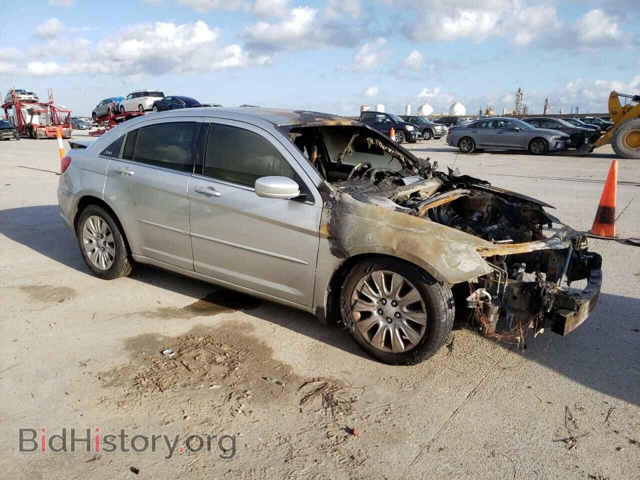 2012 CHRYSLER 200 - VIN: 1C3CCBAB3CN191716 - Фото 4