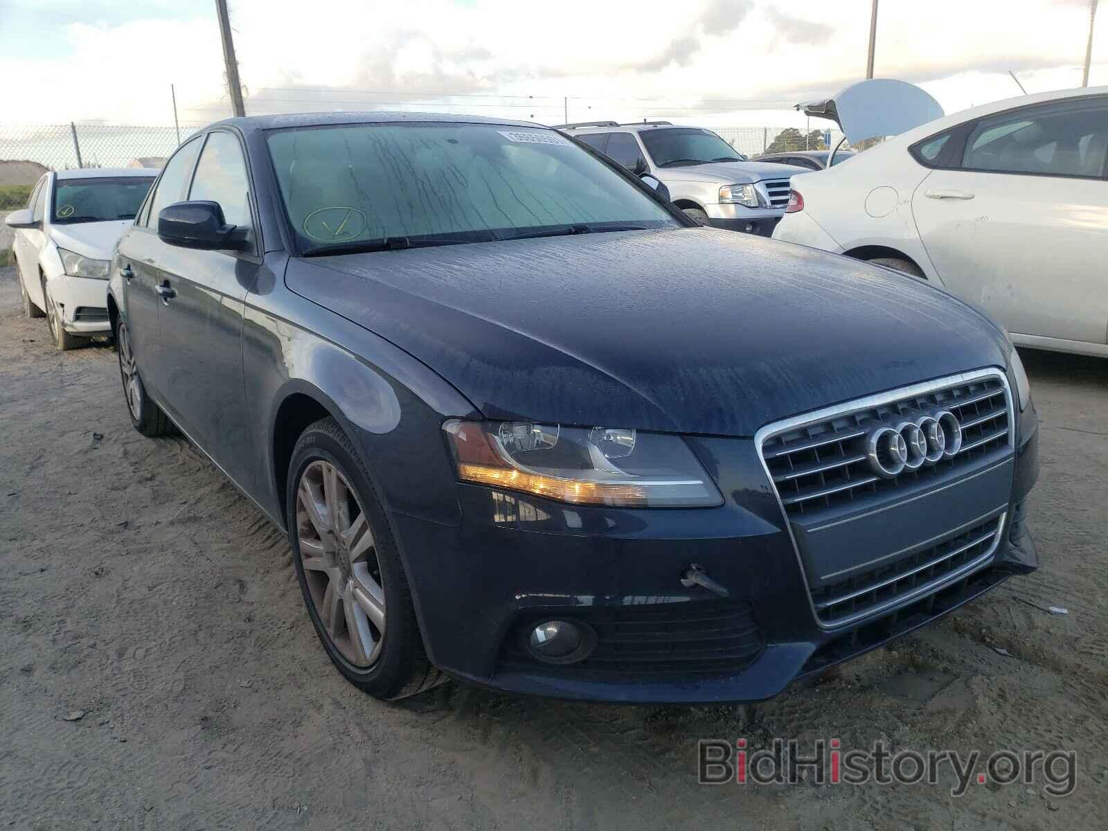 Photo WAUAFAFL1BN018228 - AUDI A4 2011