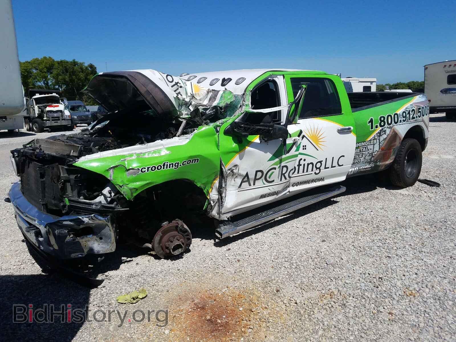 2018 RAM 3500 - VIN: 3C63RRHLXJG311509 - Фото 2