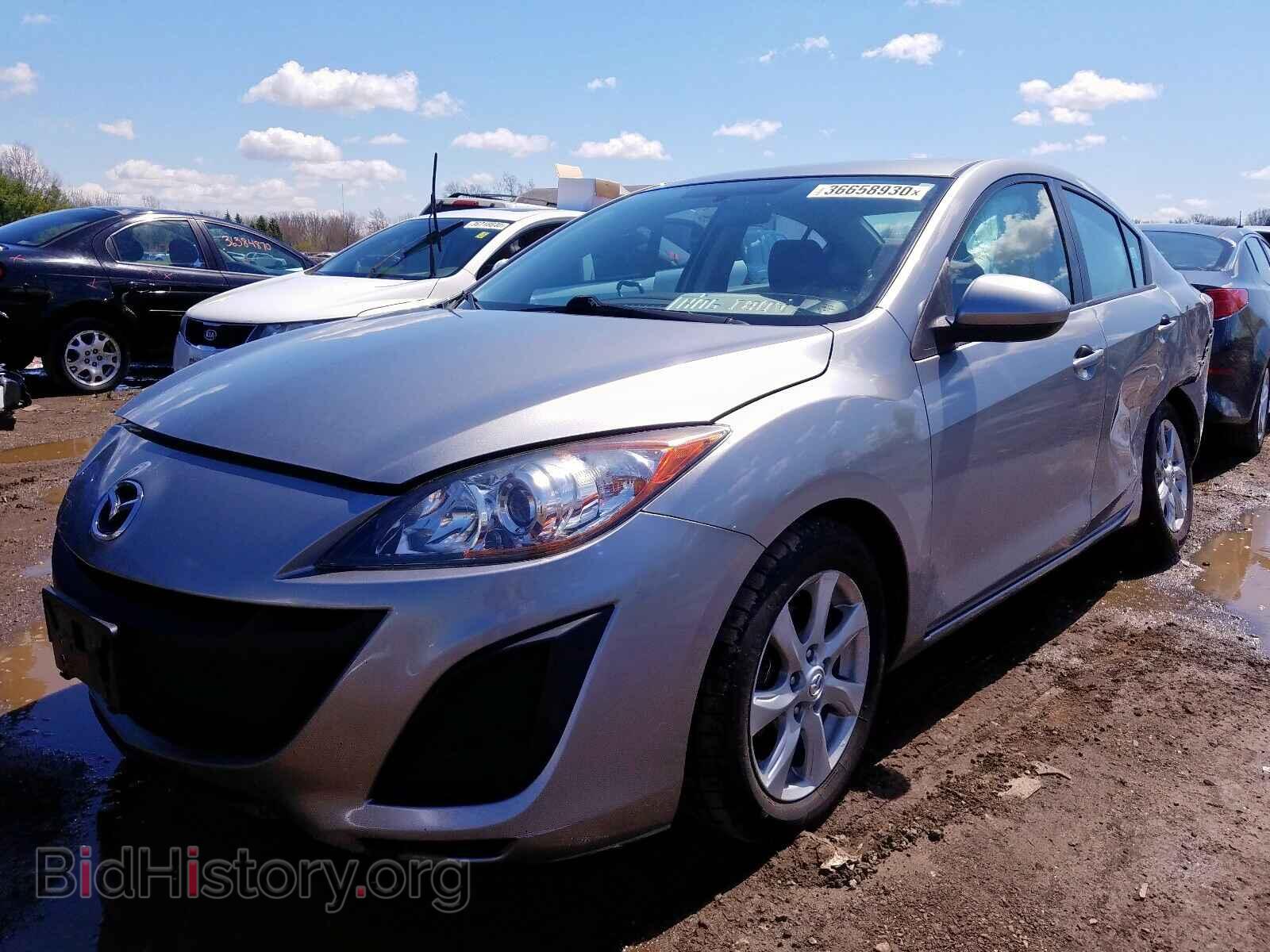 2011 MAZDA 3 - VIN: JM1BL1VF3B1492538 - Фото 2