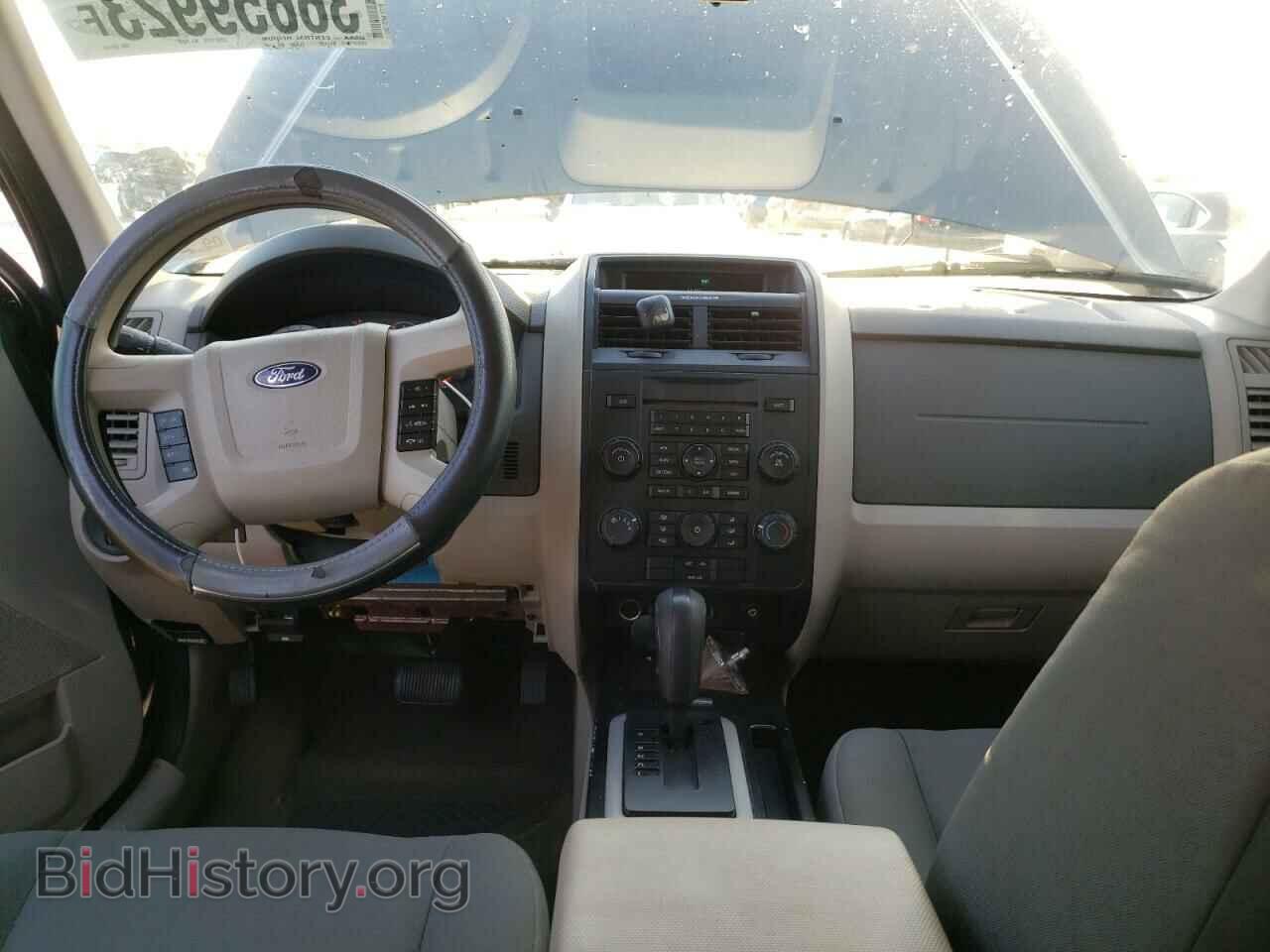 2011 FORD ESCAPE - VIN: 1FMCU0C74BKB51159 - Фото 8