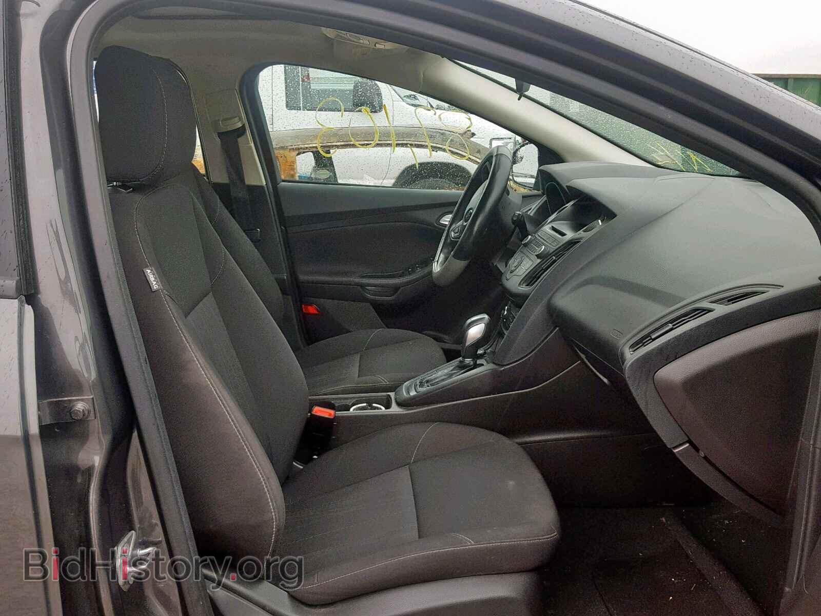 2016 FORD FOCUS SE - VIN: 1FADP3K22GL352492 - Фото 5