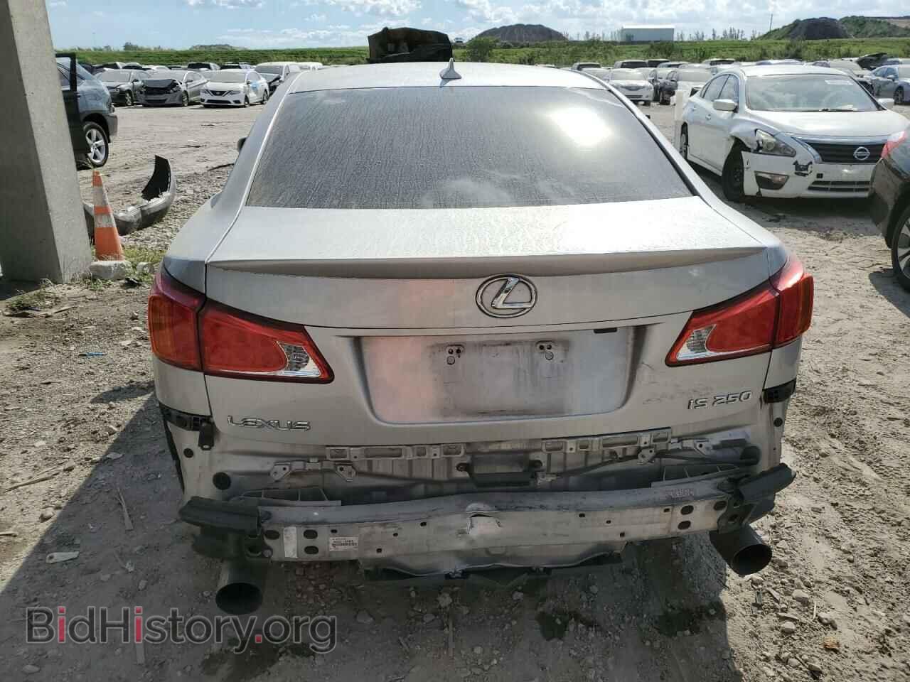 2010 LEXUS IS - VIN: JTHBF5C21A5126081 - Фото 6