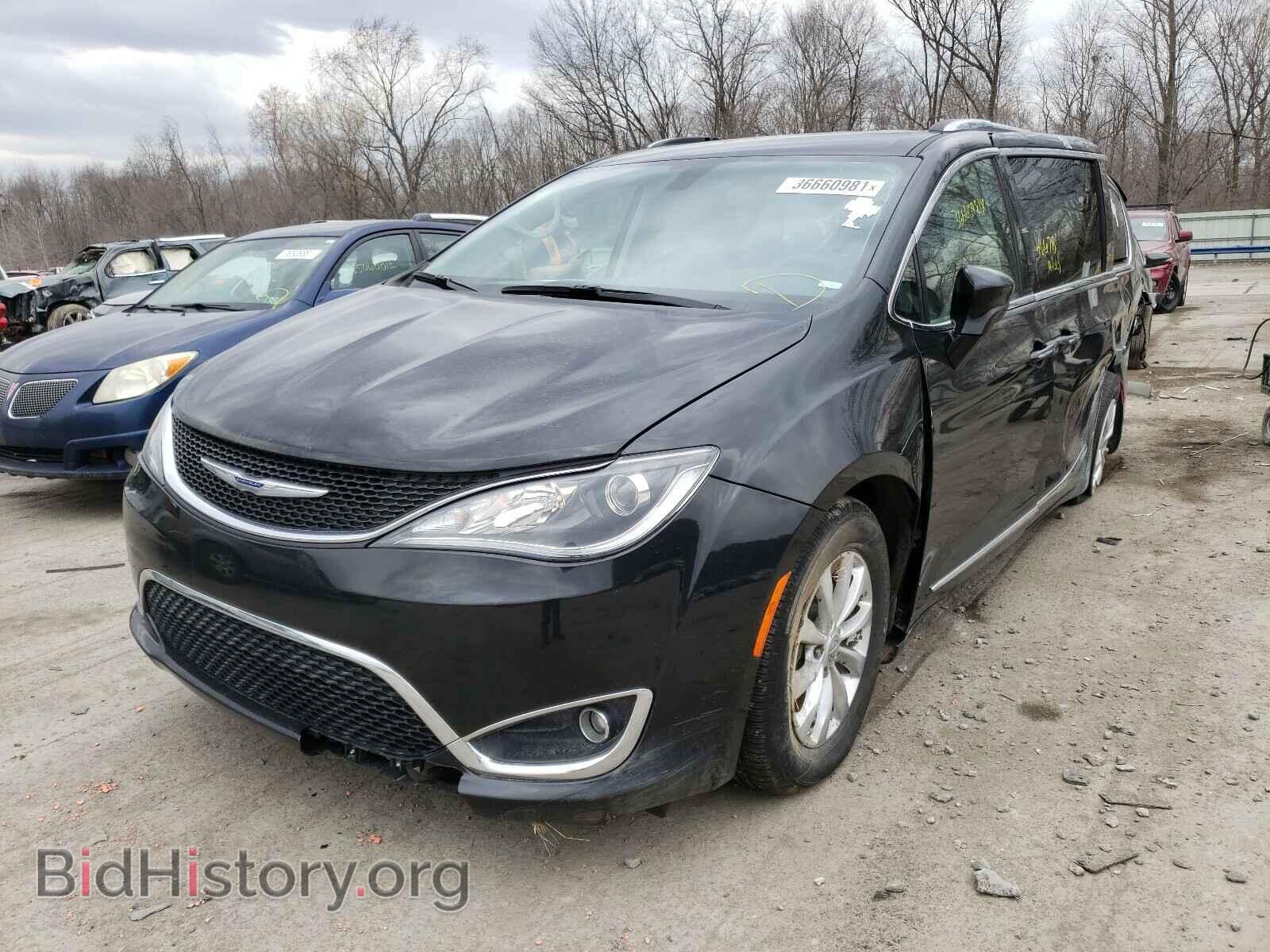 2019 CHRYSLER PACIFICA - VIN: 2C4RC1BG8KR685341 - Photo 2