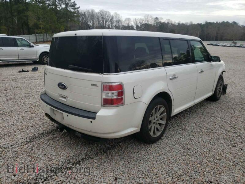 2011 Ford FLEX (VIN 2FMGK5CC4BBD37246) — фото 4 из 10