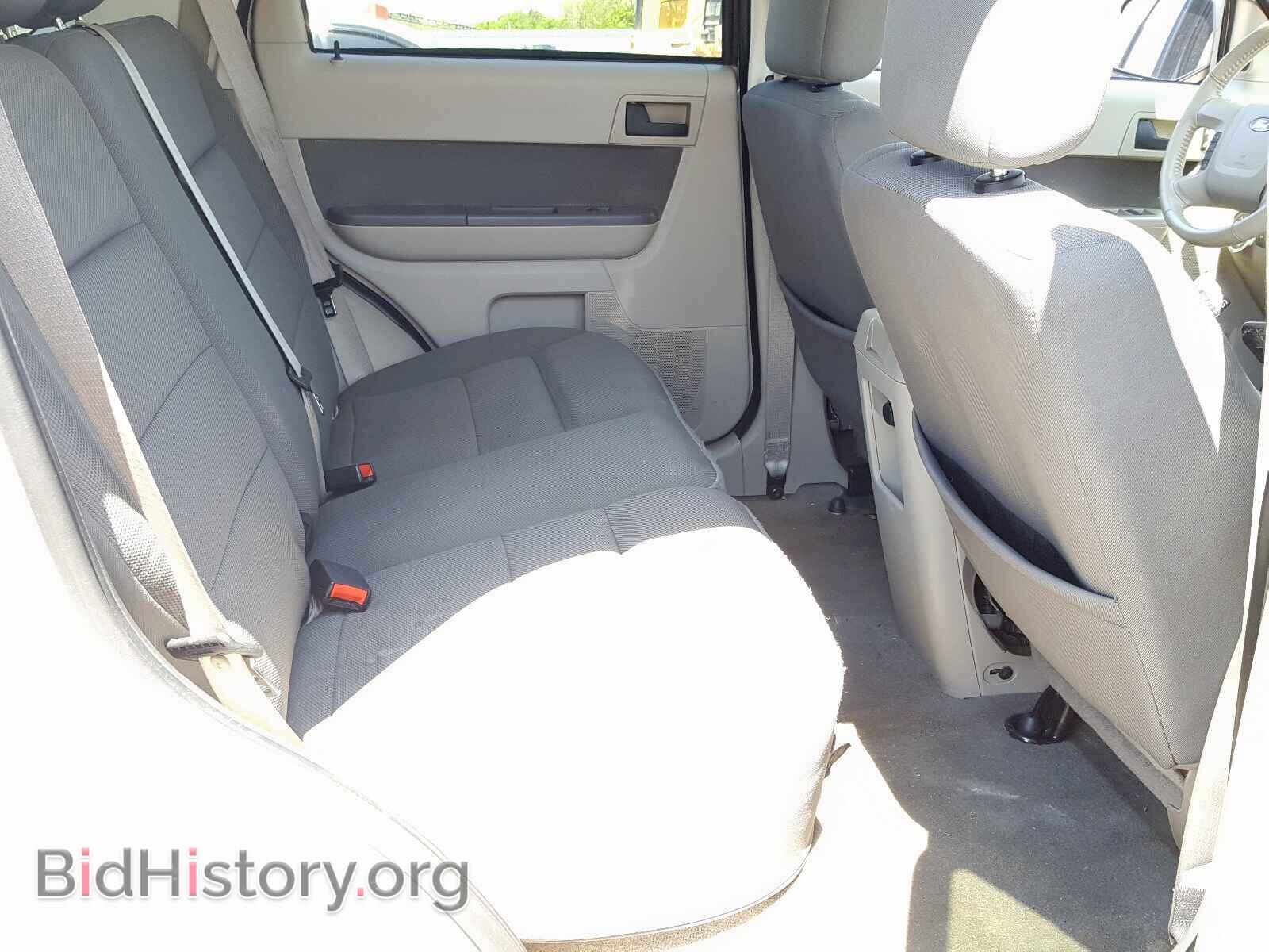 2009 FORD ESCAPE - VIN: 1FMCU93G79KD06267 - Фото 6