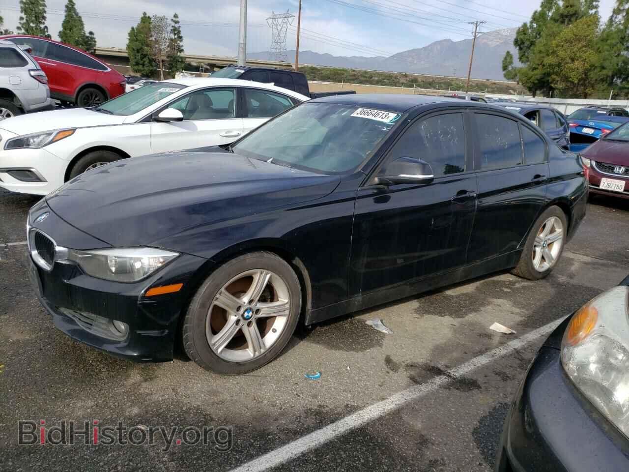 Photo WBA3C1C56DF434618 - BMW 3 SERIES 2013