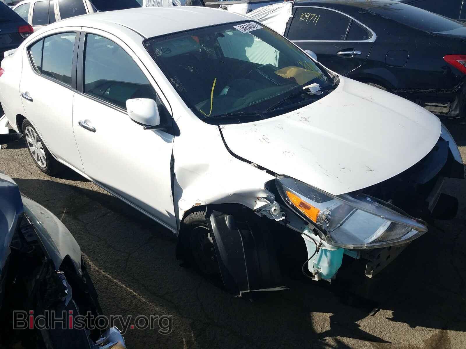 Photo 3N1CN7AP3KL827597 - NISSAN VERSA 2019