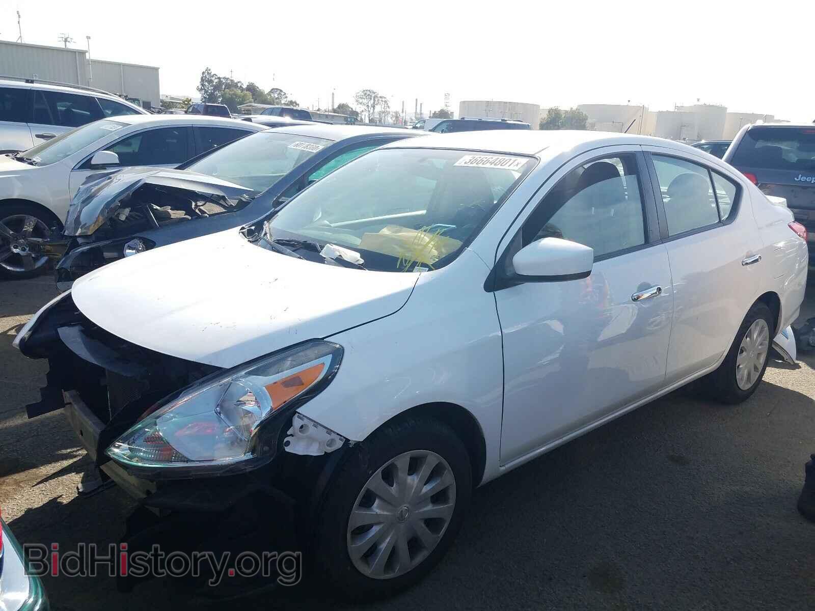 2019 NISSAN VERSA - VIN: 3N1CN7AP3KL827597 - Photo 2