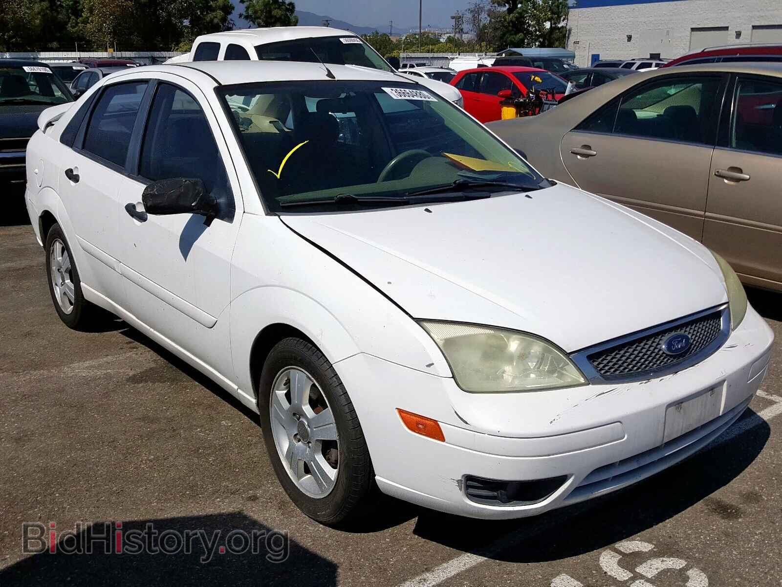 Фотография 1FAHP34N45W234495 - FORD FOCUS 2005