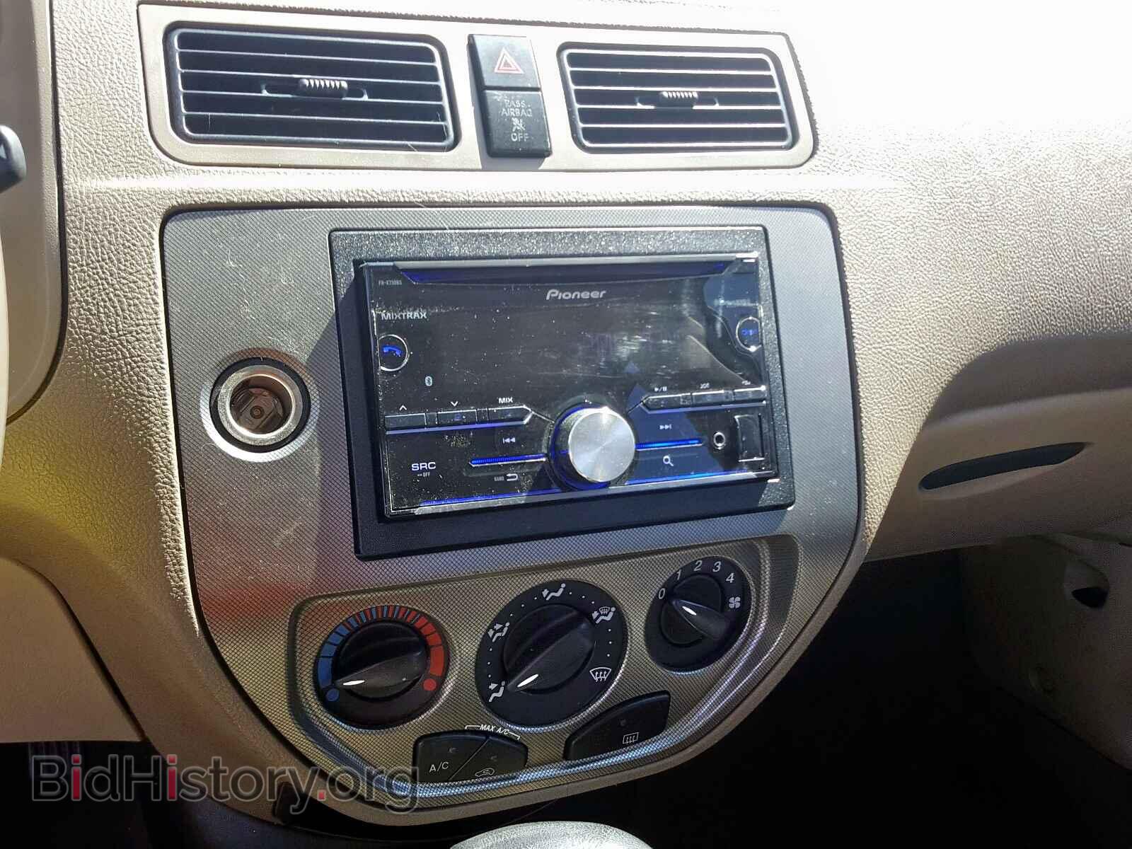 2005 FORD FOCUS - VIN: 1FAHP34N45W234495 - Фото 9