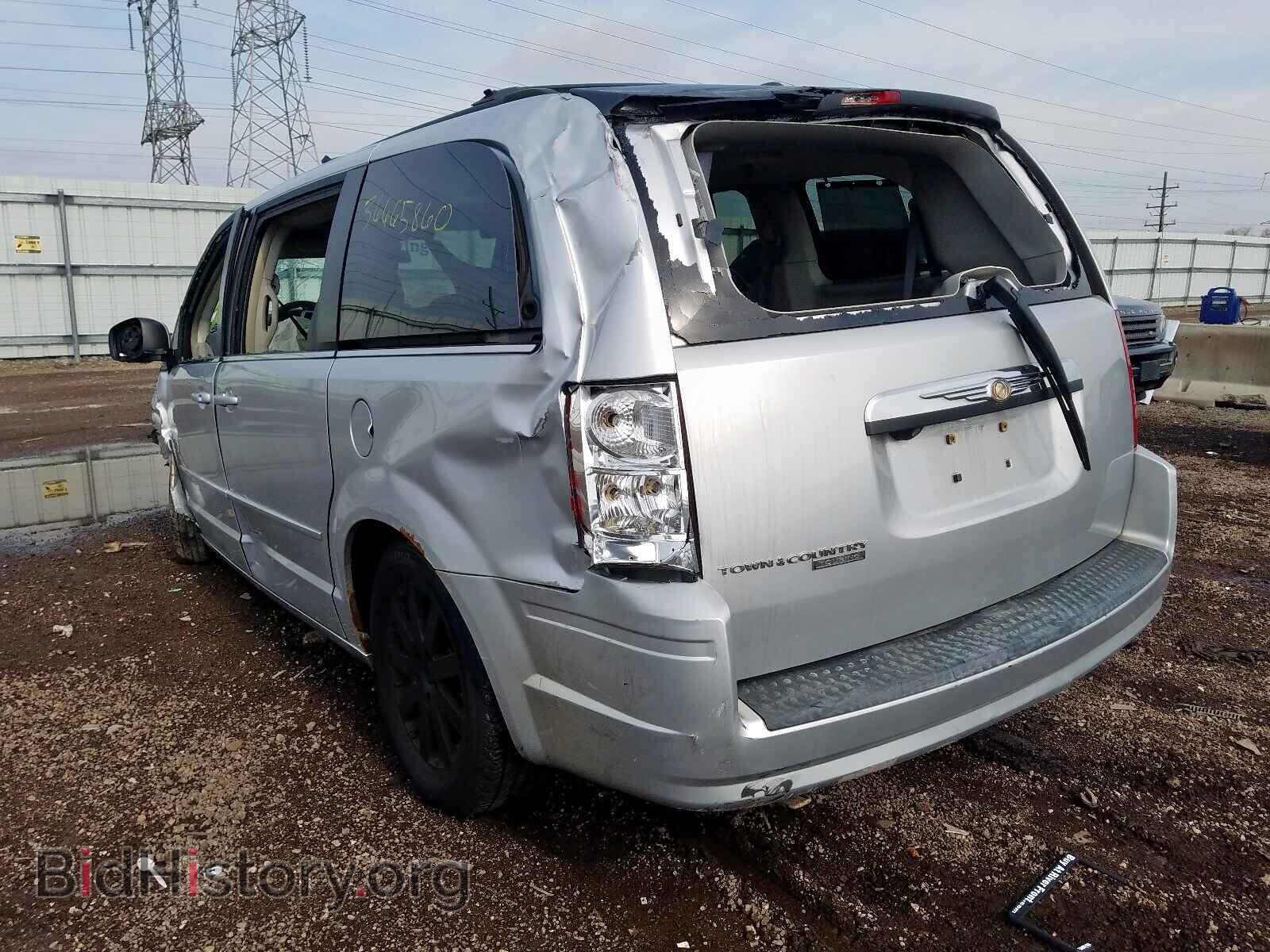 2008 CHRYSLER MINIVAN - VIN: 2A8HR54P98R662618 - Фото 3