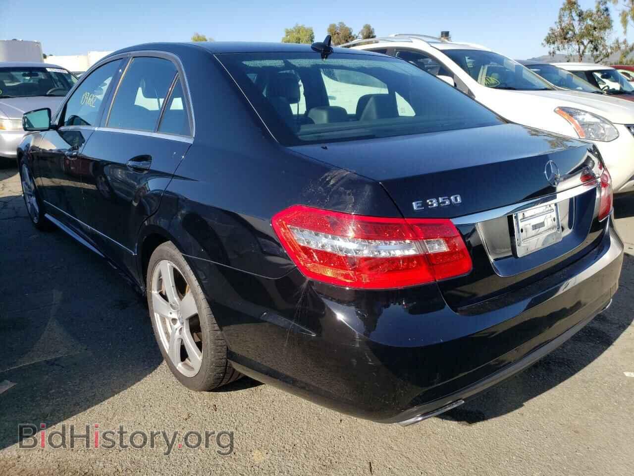 2011 MERCEDES-BENZ E-CLASS - VIN: WDDHF5GB2BA331512 - Фото 2