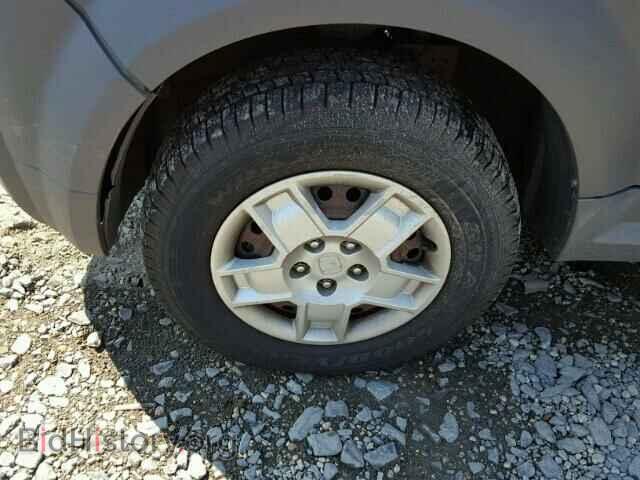 2005 HONDA ELEMENT - VIN: 5J6YH28385L025833 - Фото 9