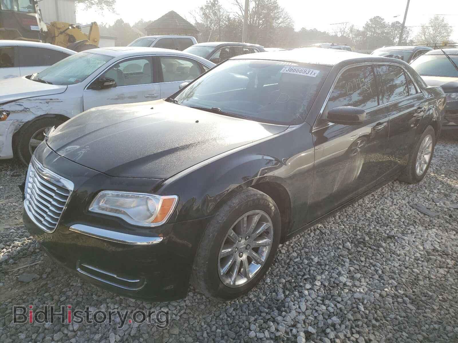2014 CHRYSLER 300 - VIN: 2C3CCAAG6EH340265 - Фото 2