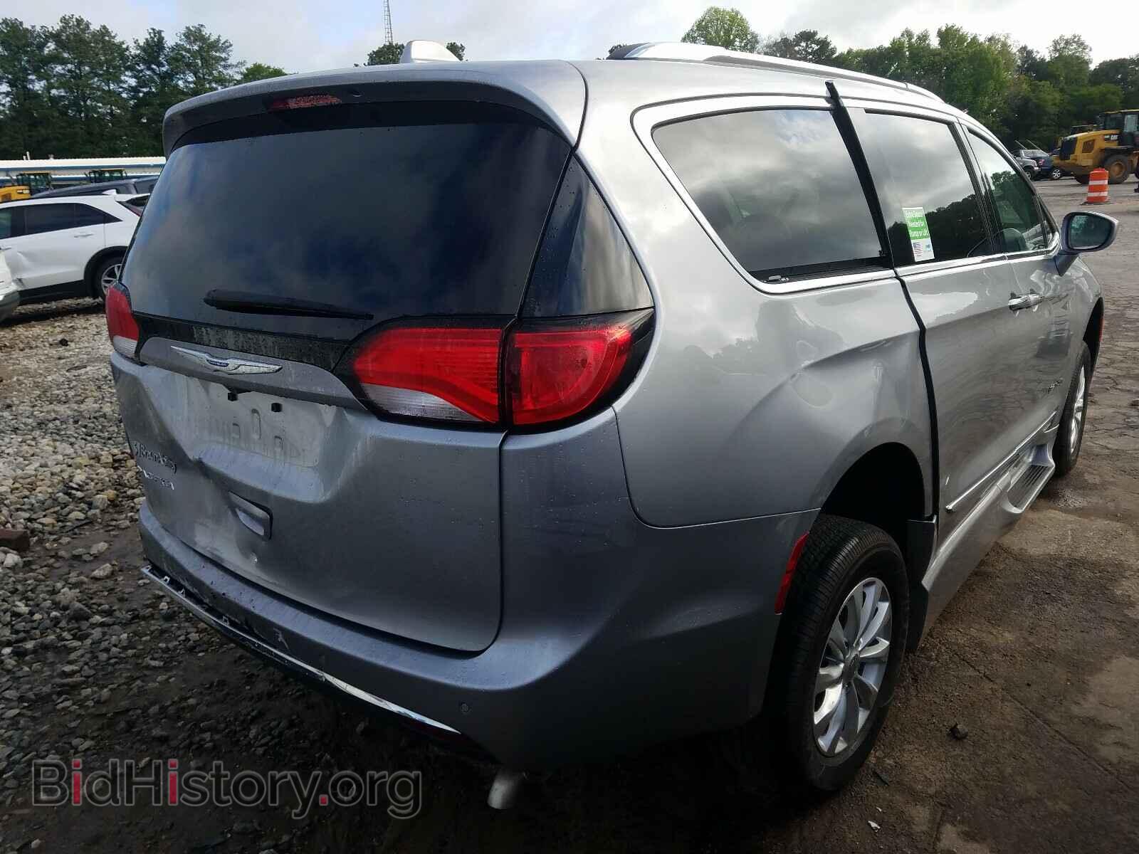 2018 CHRYSLER PACIFICA - VIN: 2C4RC1BG2JR312004 - Фото 4