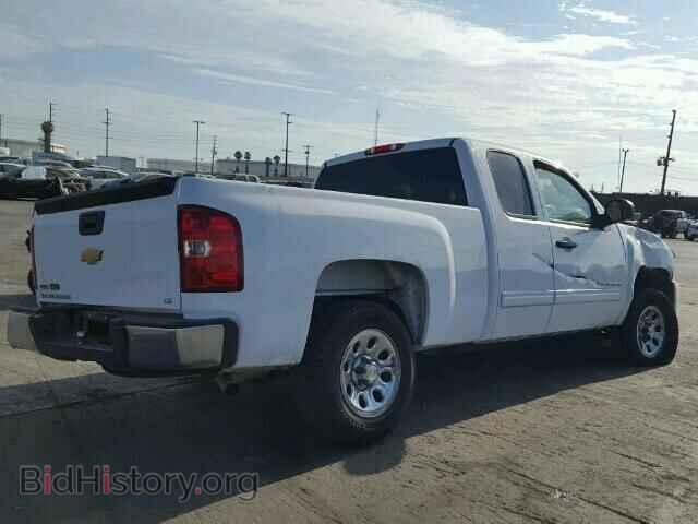 2011 CHEVROLET SILVERADO - VIN: 1GCRCREA4BZ464458 - Фото 4