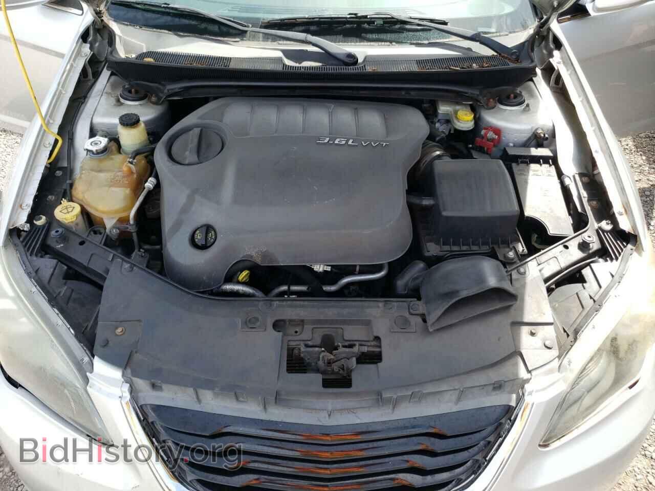 2012 CHRYSLER 200 - VIN: 1C3CCBBG7CN297905 - Фото 11