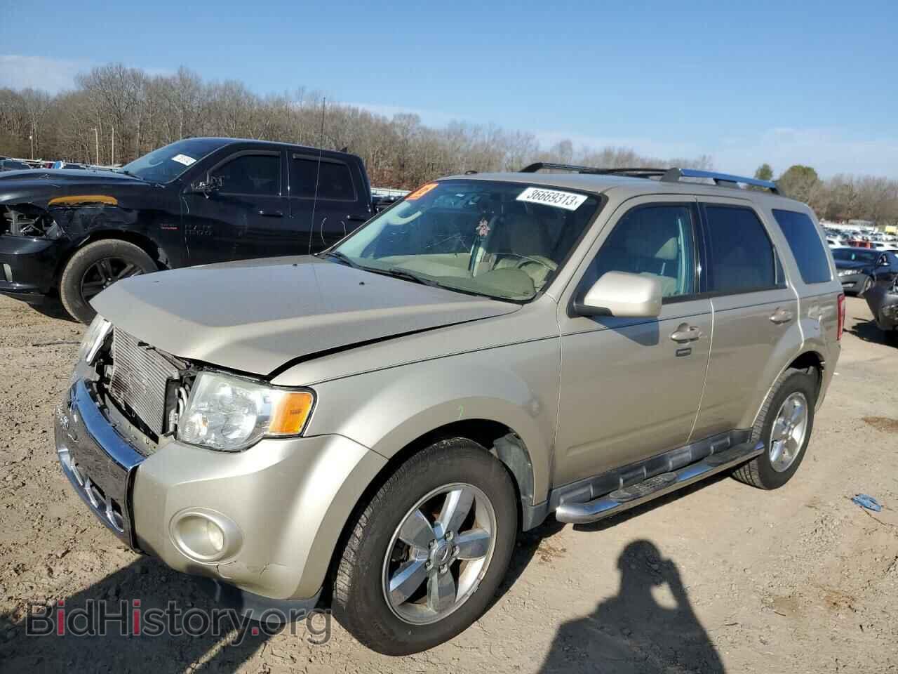 Фотография 1FMCU0EG3BKB63588 - FORD ESCAPE 2011