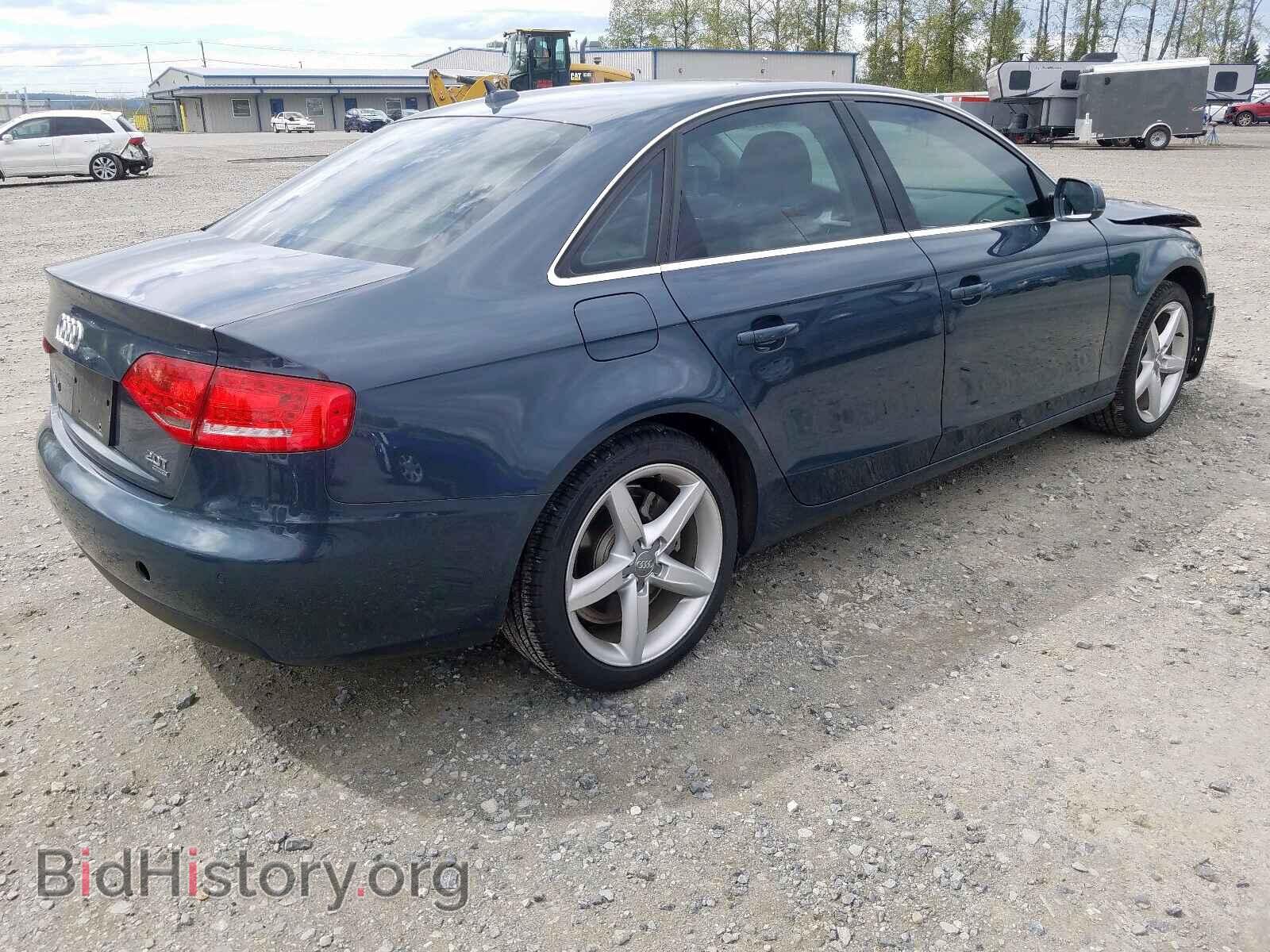2011 AUDI A4 - VIN: WAUFFAFL9BN050513 - Фото 4