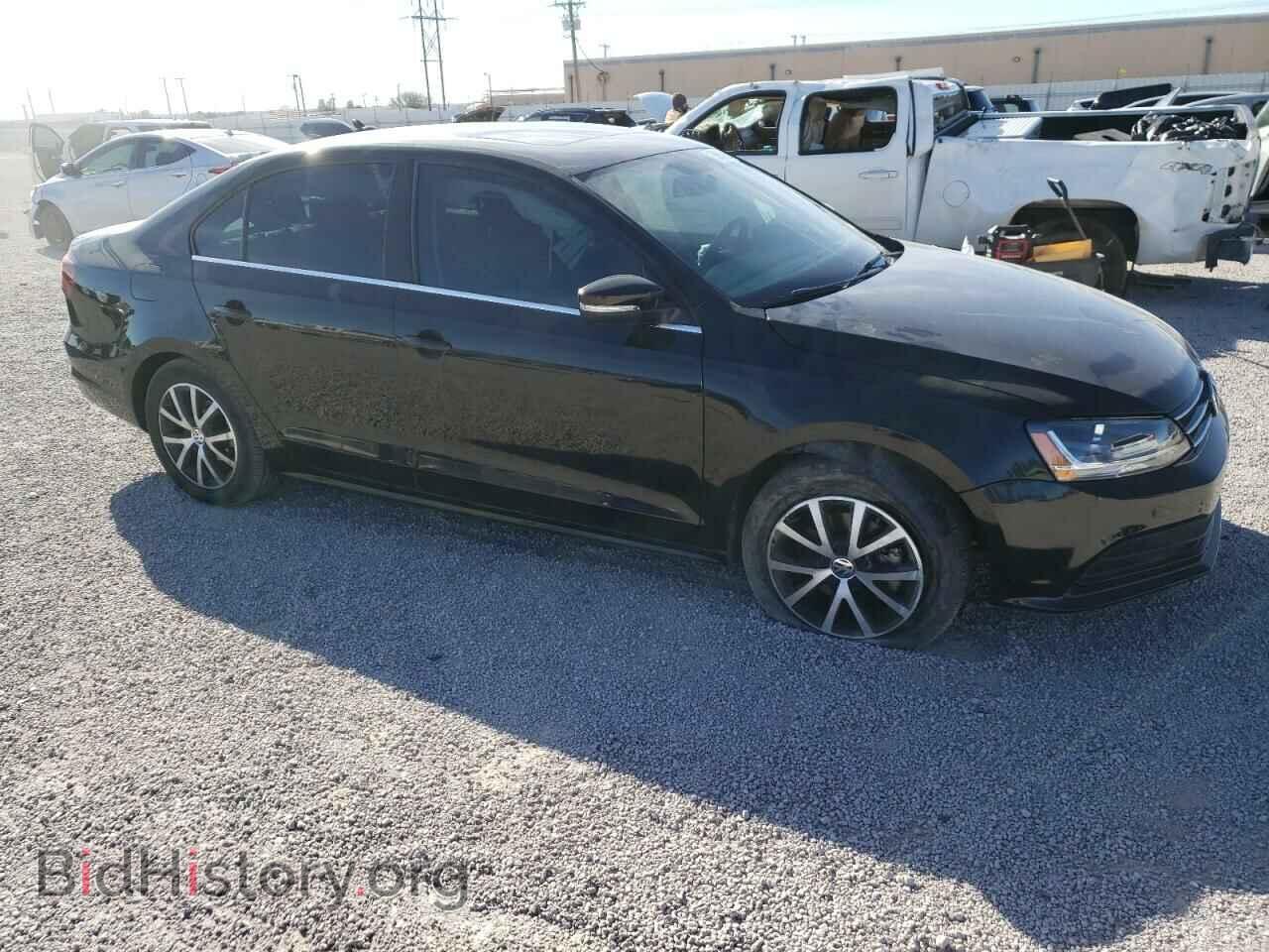 2017 VOLKSWAGEN JETTA - VIN: 3VWDB7AJ7HM296815 - Фото 4
