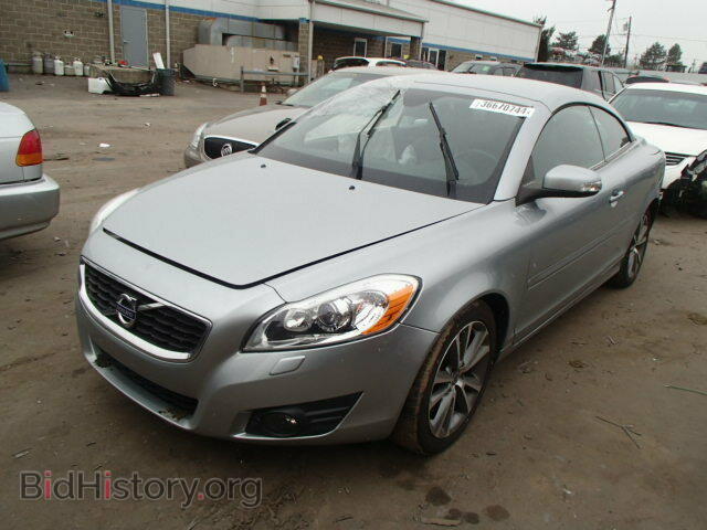2011 VOLVO C70 - VIN: YV1672MC1BJ108995 - Фото 2