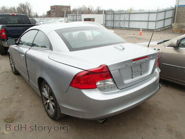 2011 VOLVO C70 - VIN: YV1672MC1BJ108995 - Фото 3