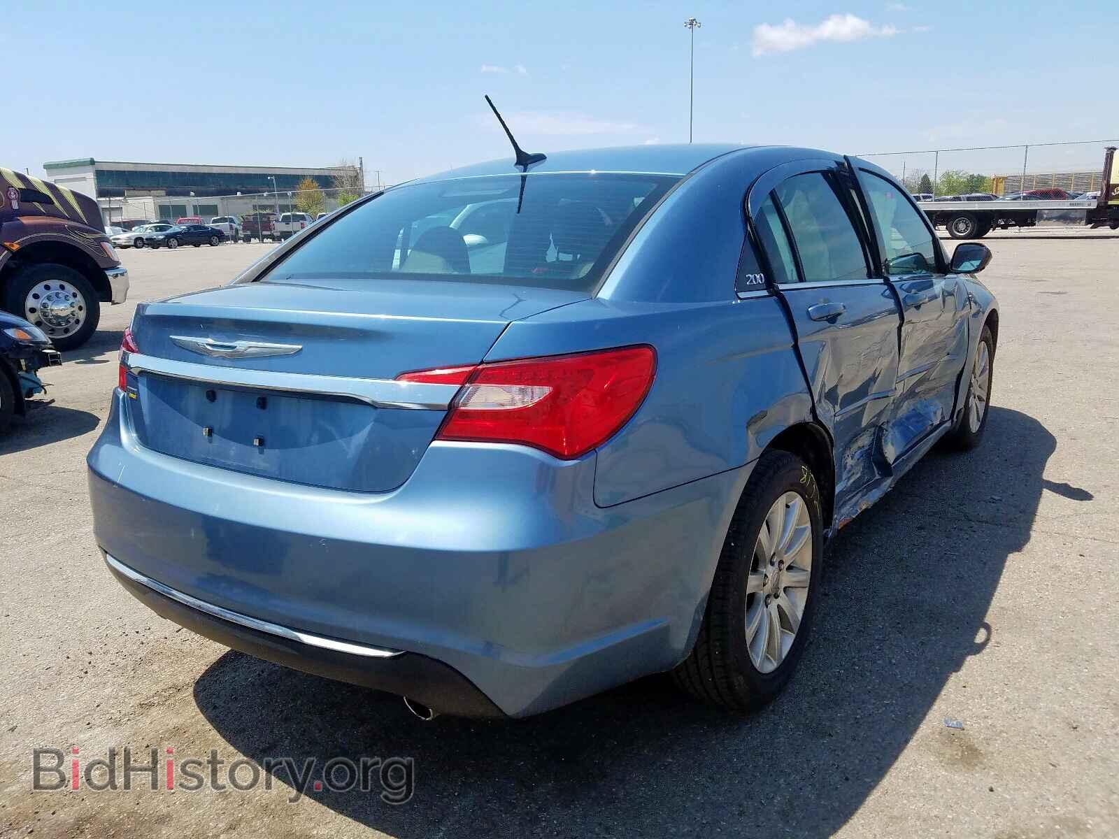 2011 CHRYSLER 200 - VIN: 1C3BC1FG9BN577372 - Фото 4