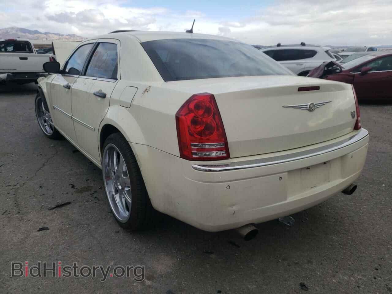 2008 CHRYSLER 300 - VIN: 2C3LA63H48H259312 - Фото 3