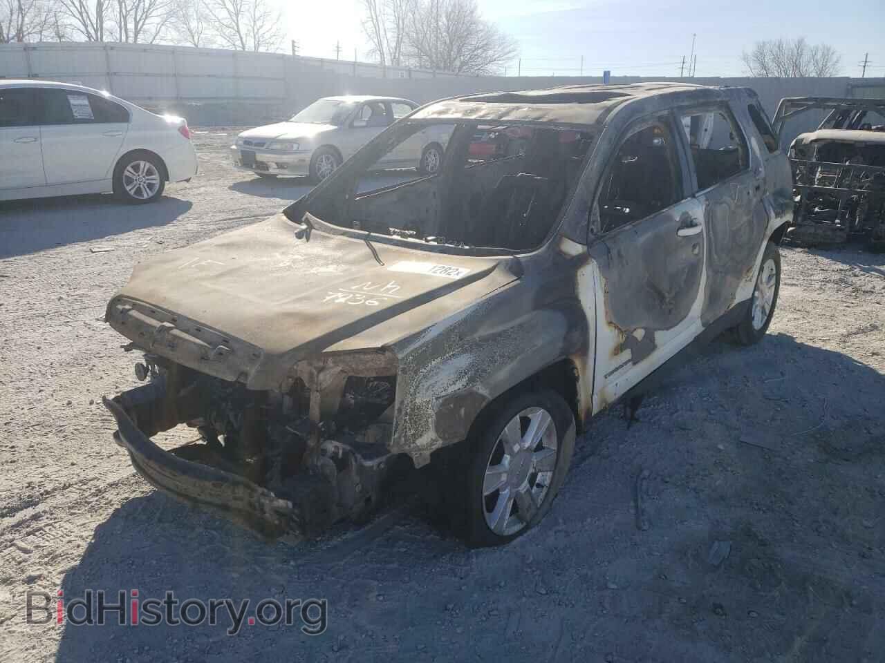 2012 GMC TERRAIN - VIN: 2GKFLVEK2C6287236 - Photo 2