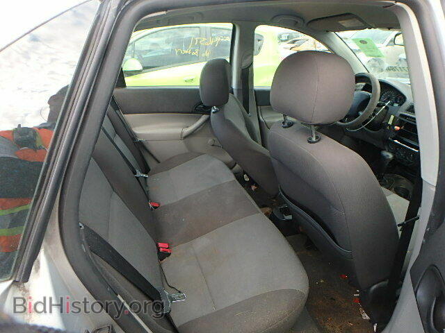 2006 FORD FOCUS - VIN: 1FAFP34N36W100893 - Фото 6