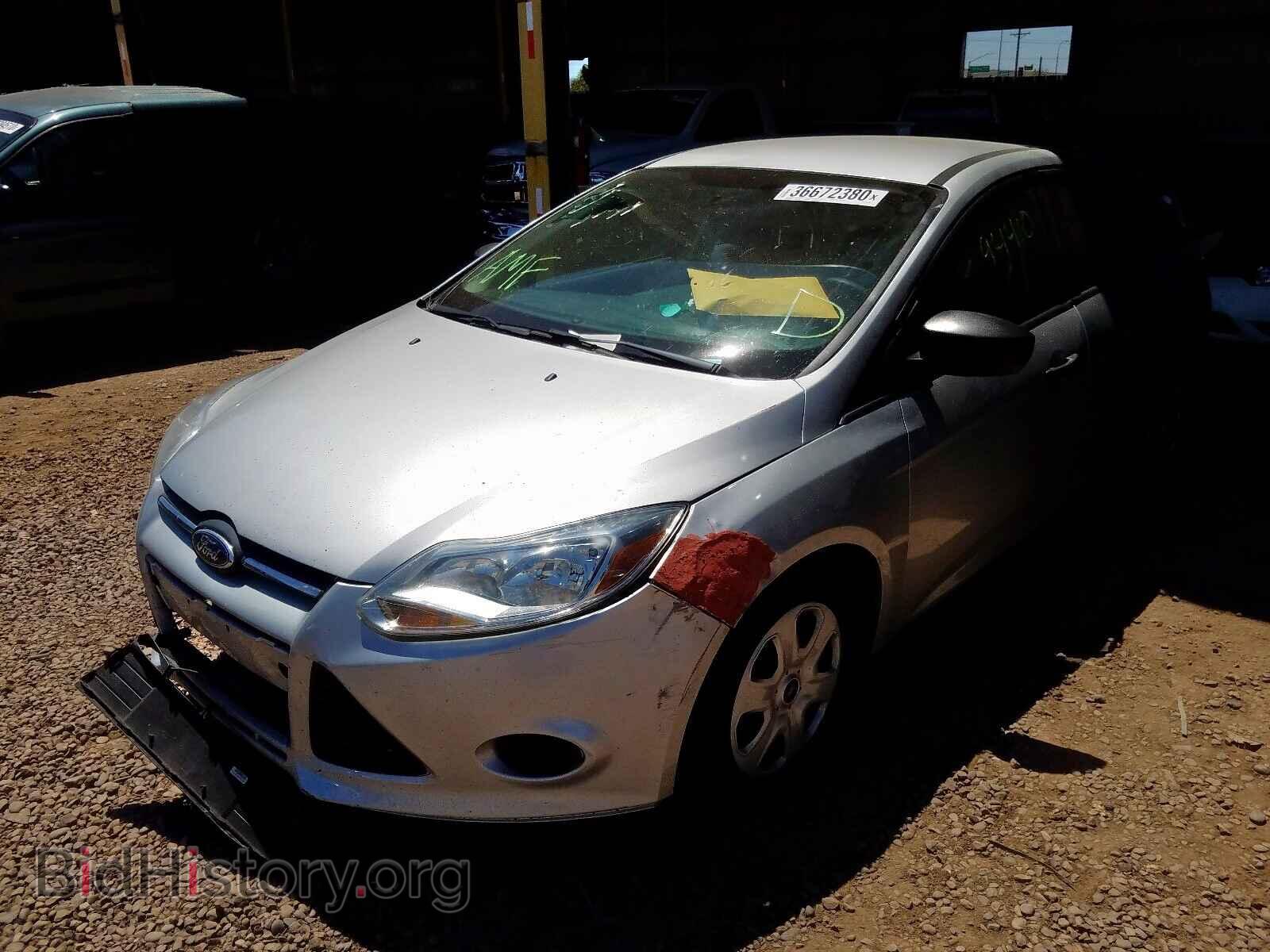 2014 FORD FOCUS - VIN: 1FADP3E24EL363275 - Фото 2