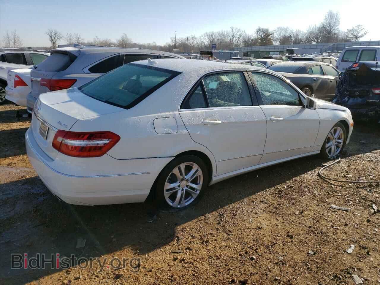 2011 MERCEDES-BENZ E-CLASS - VIN: WDDHF8HB8BA467997 - Фото 3