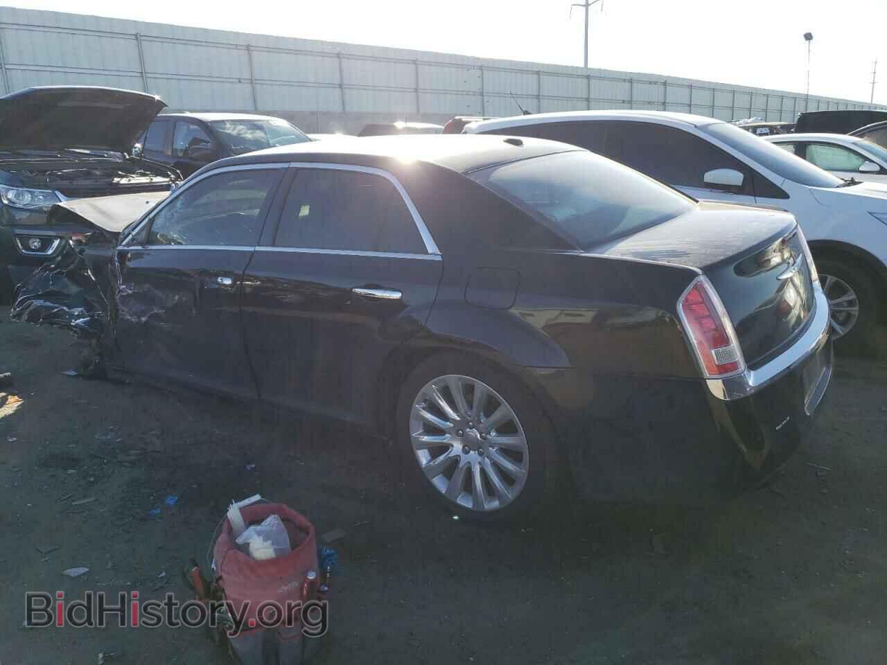 2014 CHRYSLER 300 - VIN: 2C3CCAAG4EH343133 - Фото 2